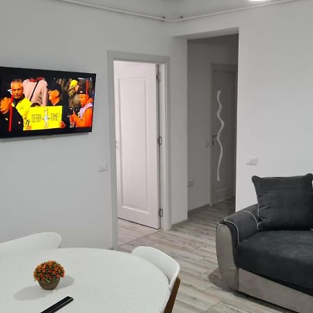 Apartament David Râmnicu Vâlcea Екстериор снимка